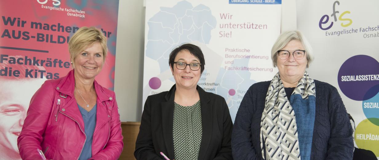 Drei Frauen in Workshop-Umebung